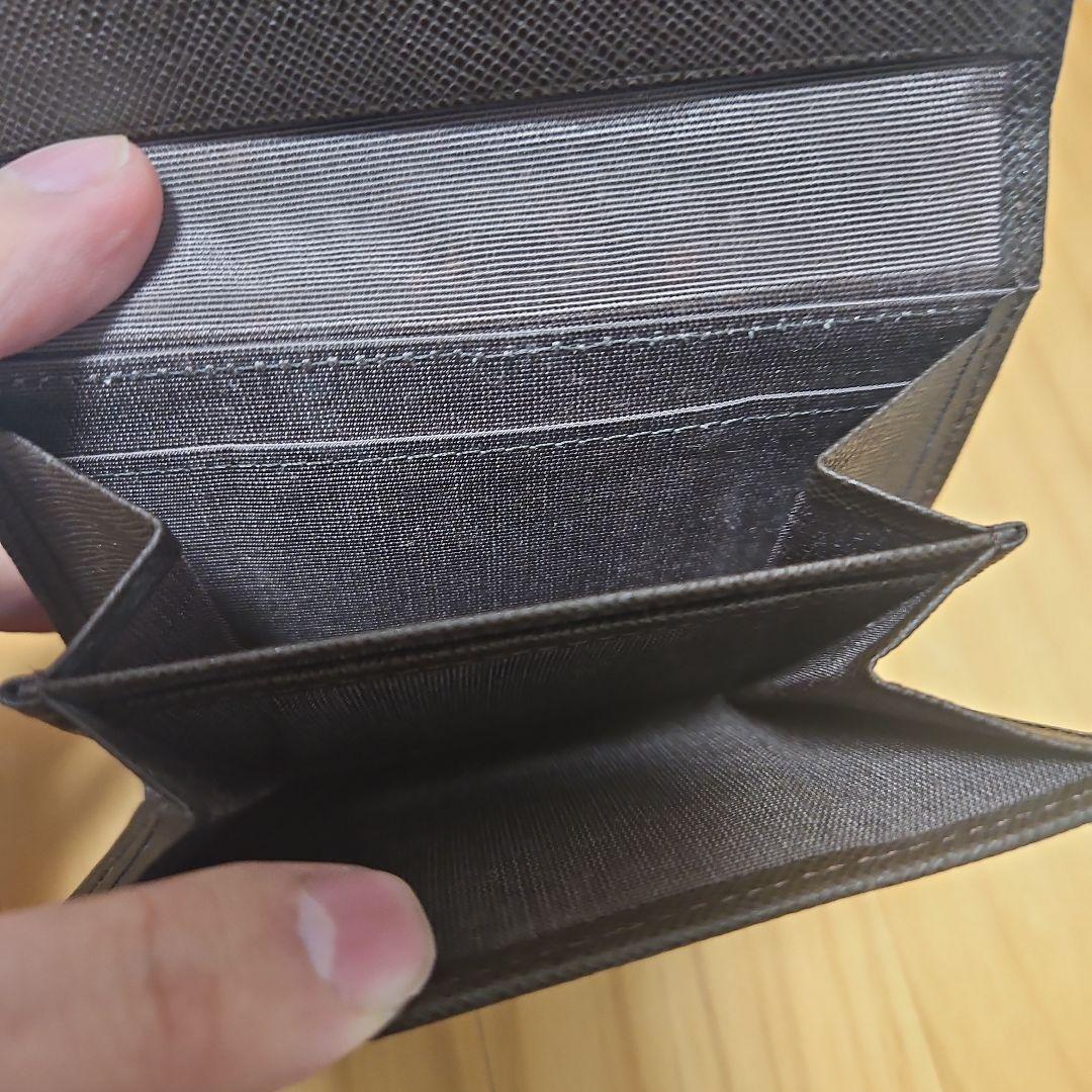 【年末年始SALE】バーバリー　二つ折り財布　レザー brown