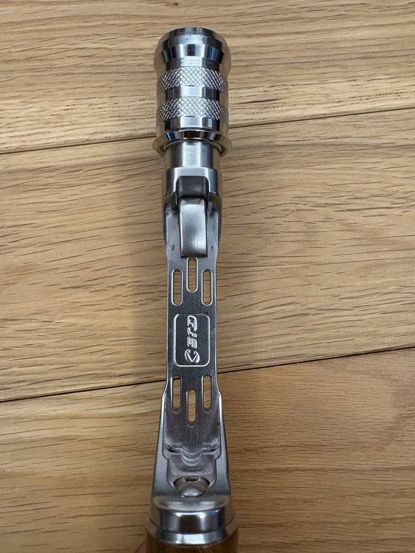 ヒトトキワークス　オフセットハンドル グリップ