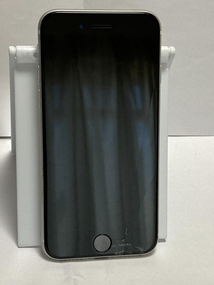 【画面割等ジャンク】Apple iPhone SE (第2世代) 白 64GB