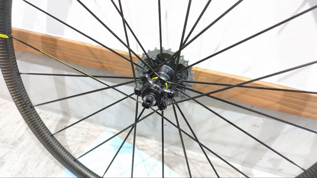 MAVIC KSYRIUM PRO CARBON SL UST チューブレス対応