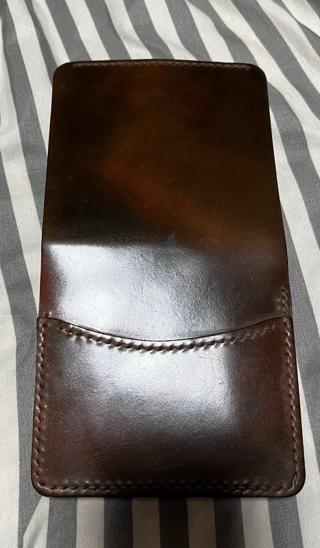 i*m様 ホーウィン社製シェルコードバン　マーブルダークコニャック 折り財布