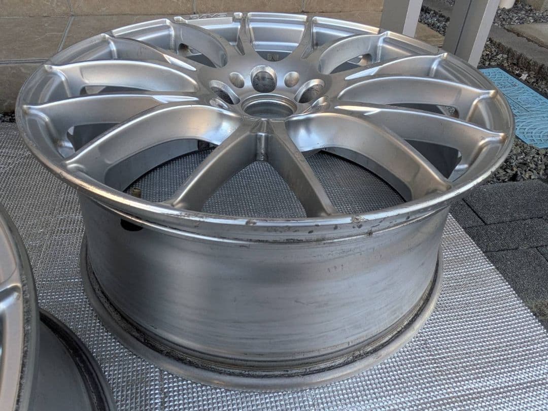 RS0927さん専用　レイズ ホムラ 19インチ　8J 48　1本目