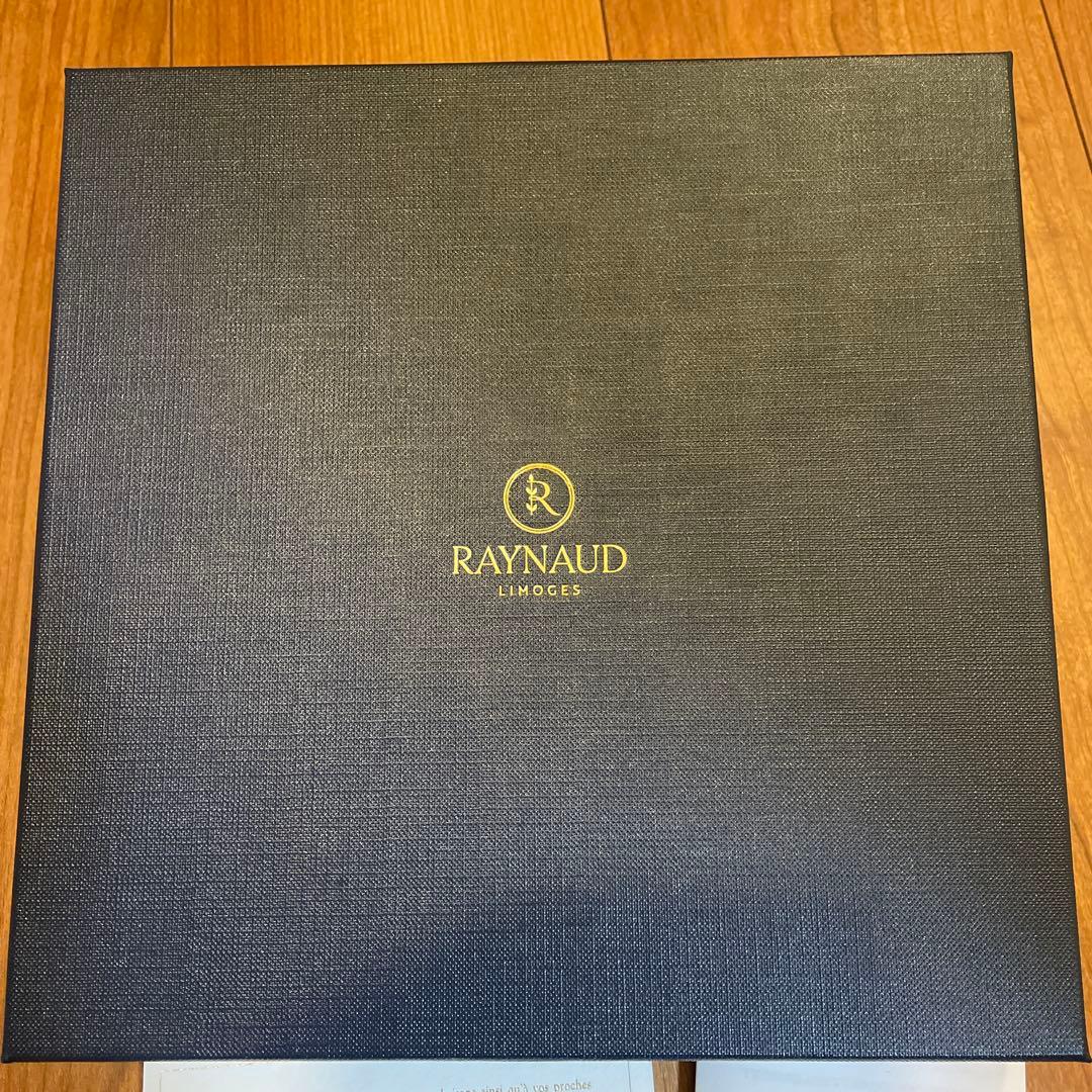 ヴァンクリーフ&アーペル　2024イヤーズギフト　デザートプレート2枚　お皿