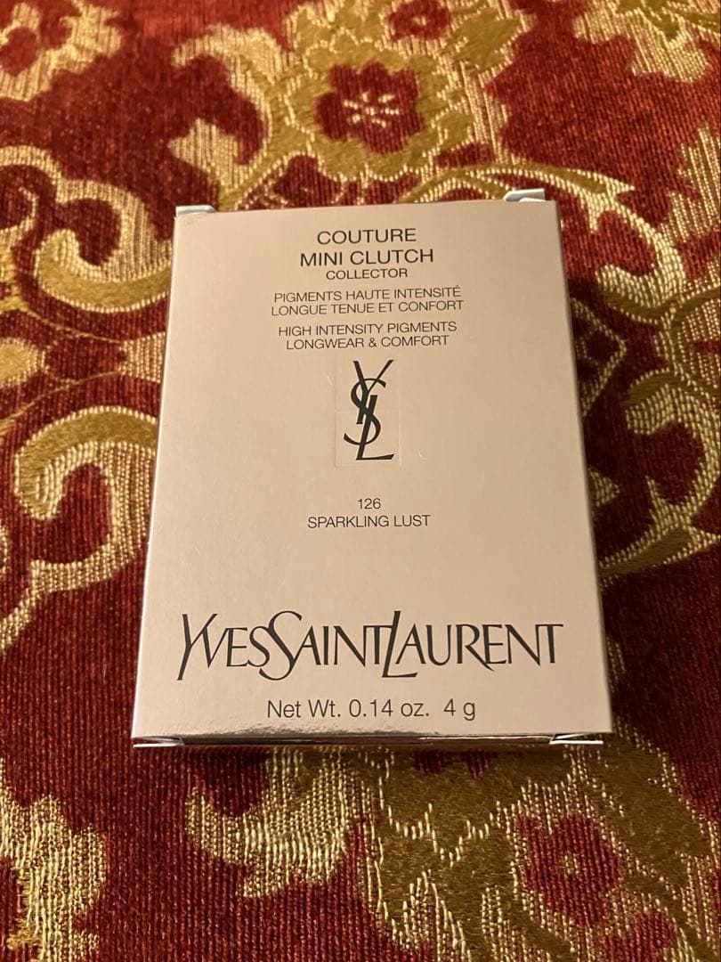 新品イブサンローランクチュール ミニ クラッチ限定品 126 スパークリング