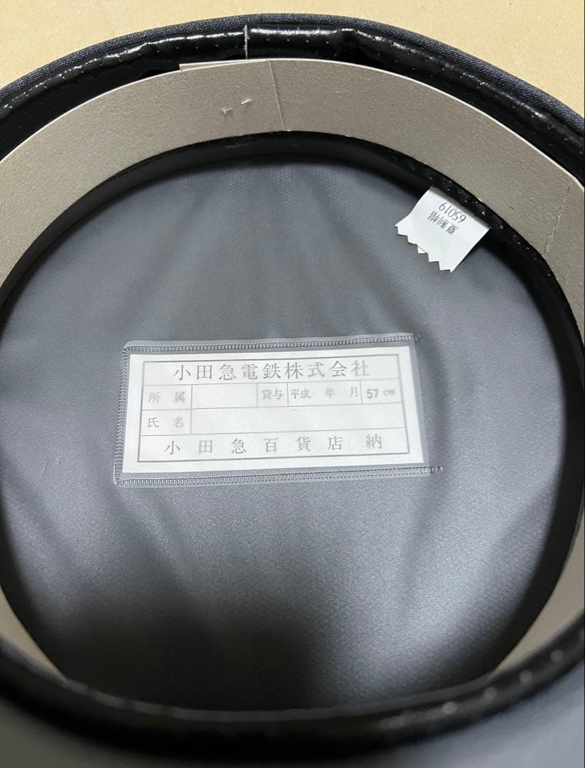 帽子　ネクタイピン