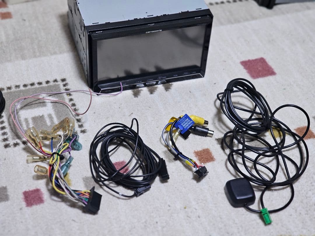 カロッツェリアcarrozzeria AVIC-ZH07 Bluetoothナビ