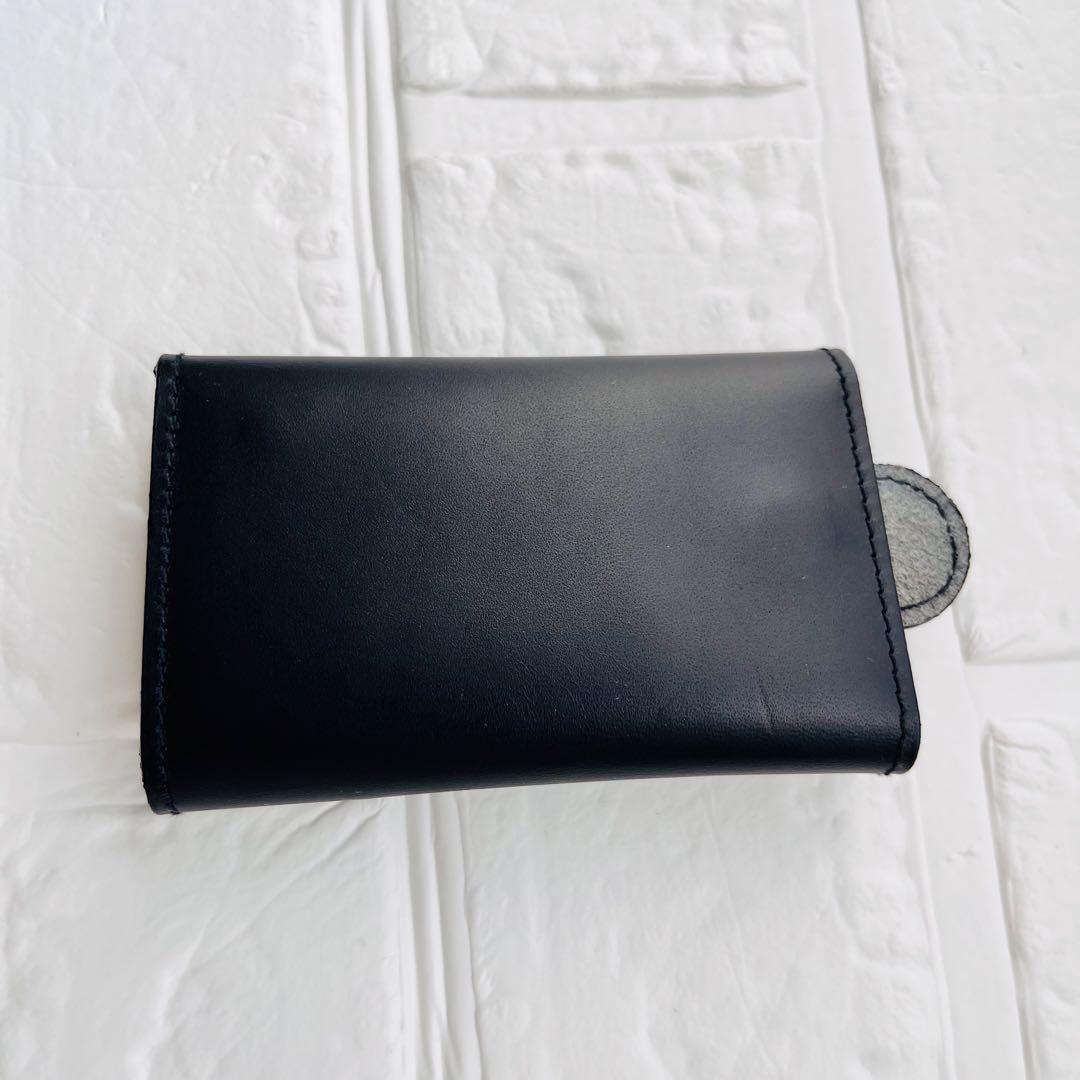 【新品タグ付き】IL BISONTE ブラック キーケース 箱無し 巾着付き