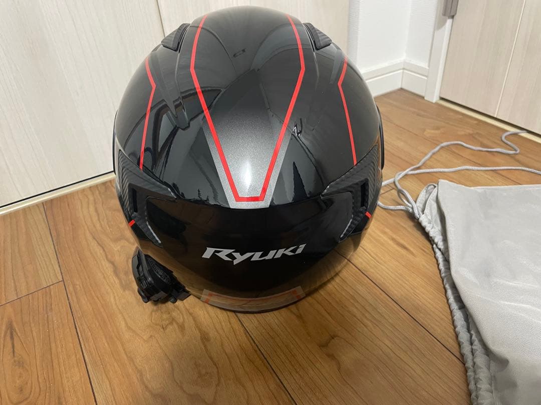 インカム付きKabuto フルフェイスヘルメット ブラック/シルバー