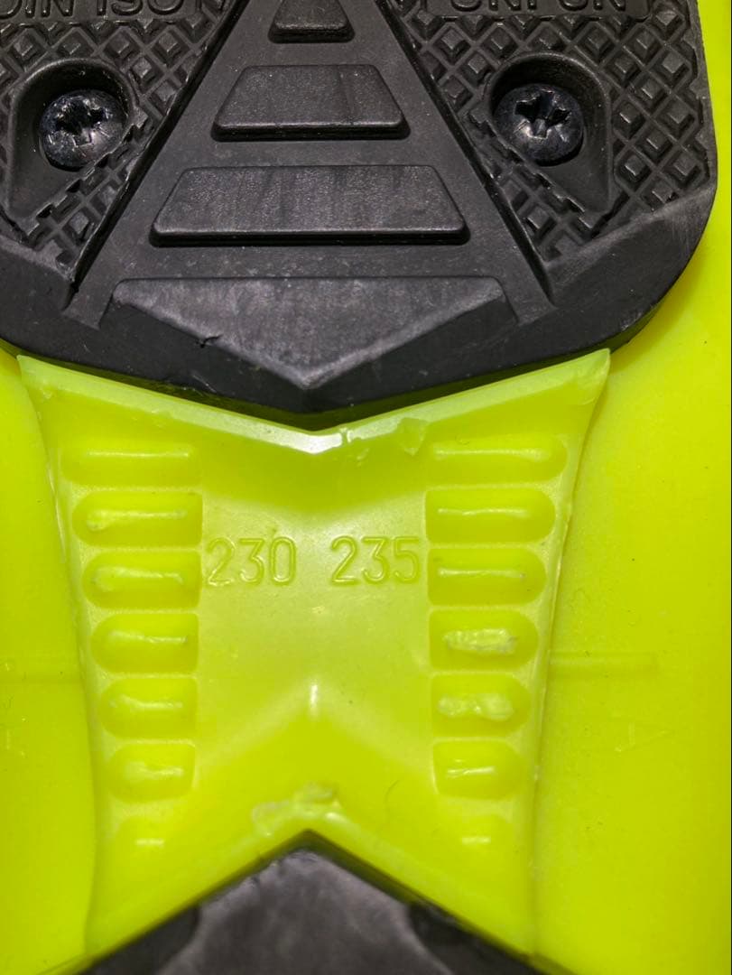 ジュニアスキーセット 板/ブーツ/ストック/ブーツカバー HEAD 127cm