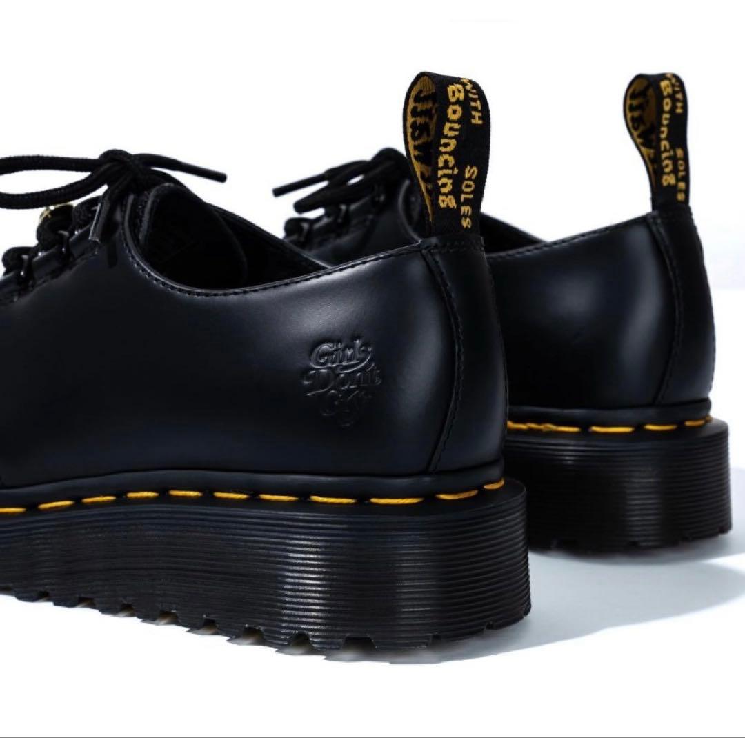 流通量少　ガールズドントクライ　ドクターマーチン　27センチ