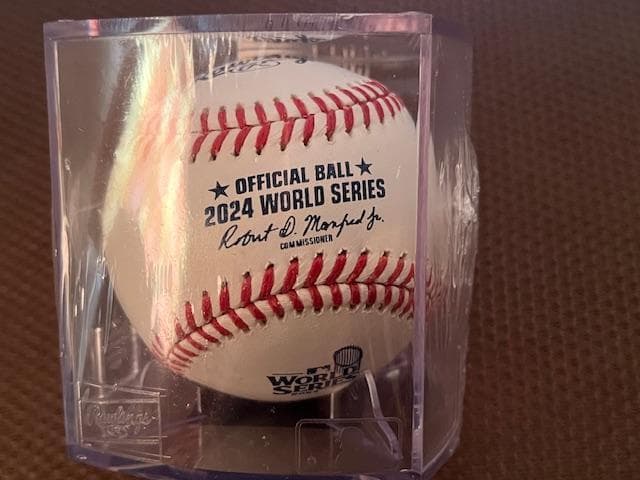 大谷翔平 2024 ワールドシリーズMLB公式使用球専用ケース入限定品