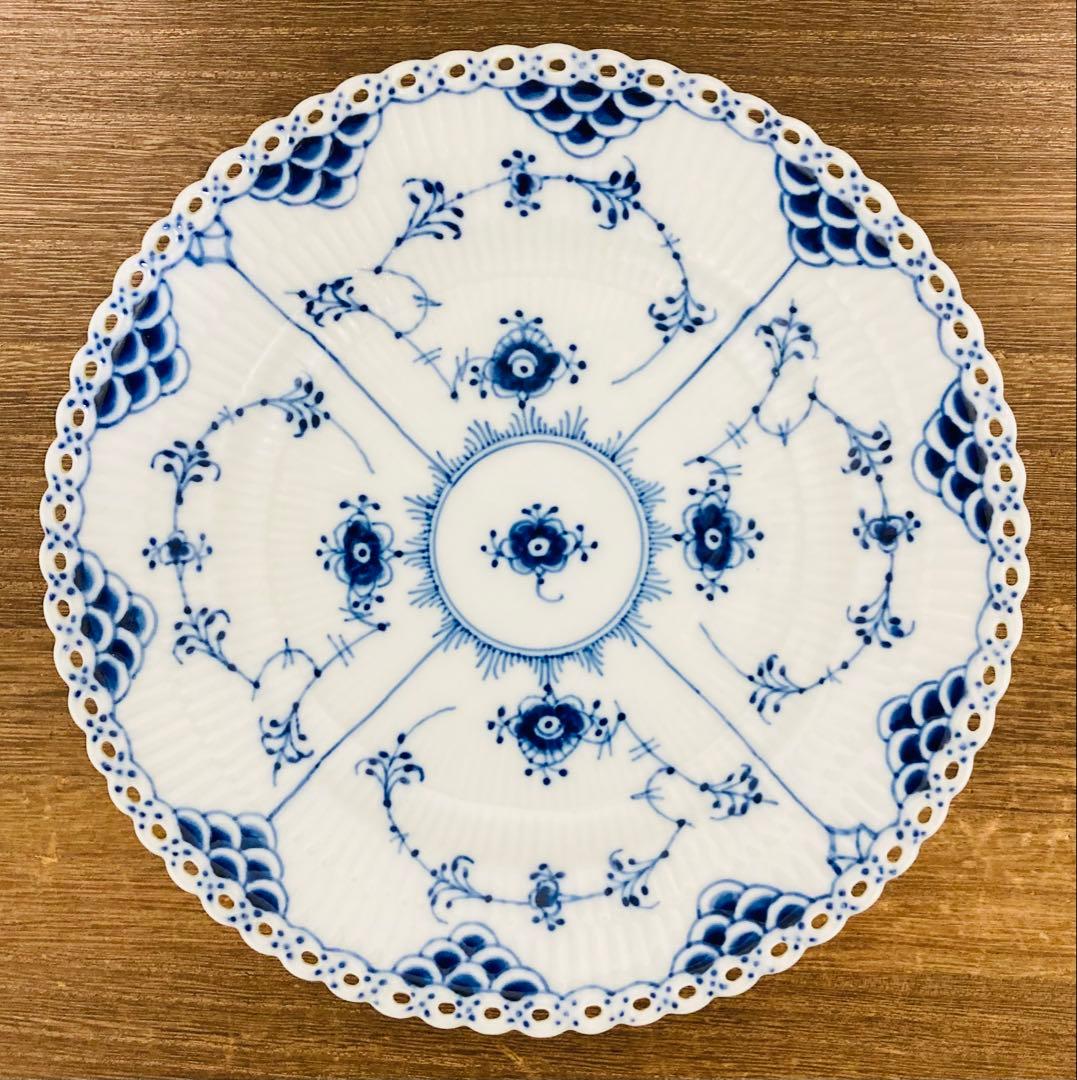 ロイヤルコペンハーゲン ブルーフルーテッド フルレース 23cm