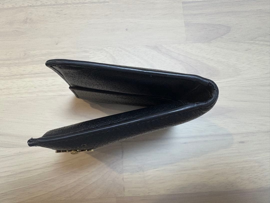 GUCCI 財布　二つ折り　蜂