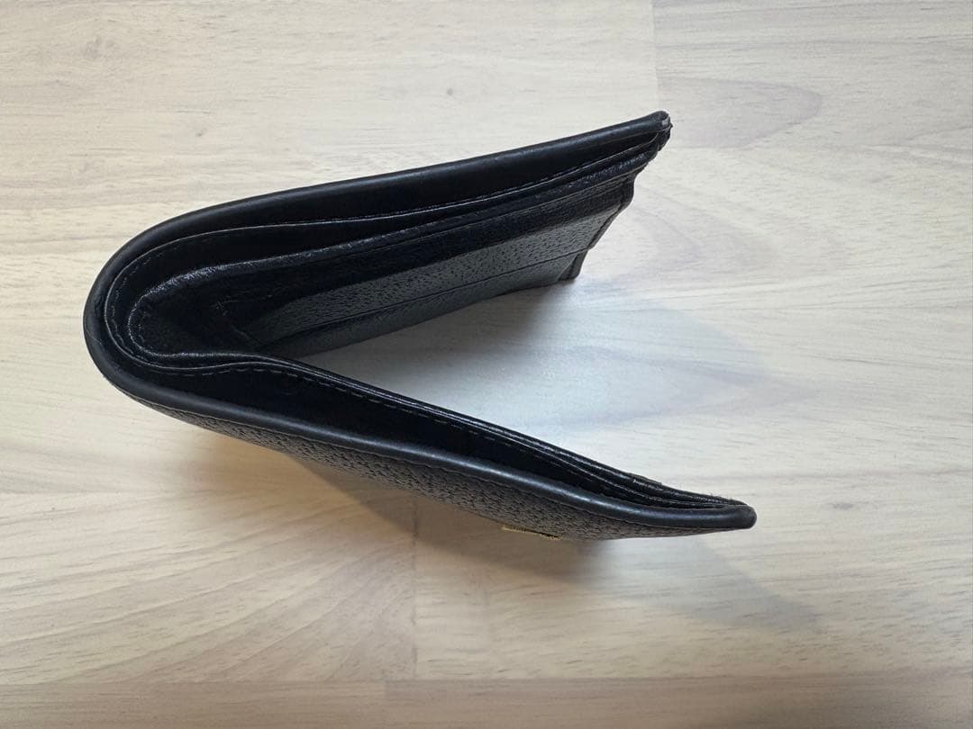 GUCCI 財布　二つ折り　蜂