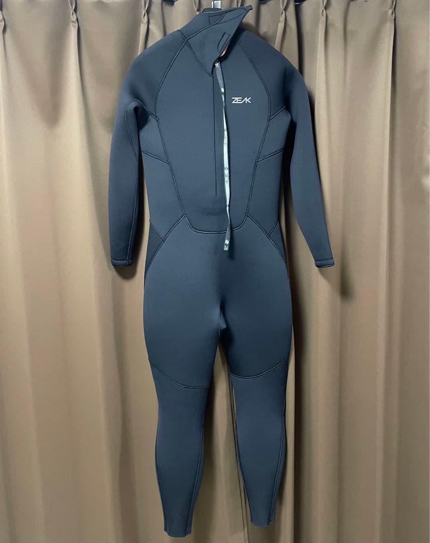 セミドライ ウェットスーツ ZEAK（ジーク）男性用 6×4mm MW