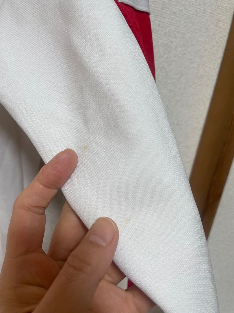 希少！東ドイツ製、デサントのオールド・アディダス 赤と白 サイズ2