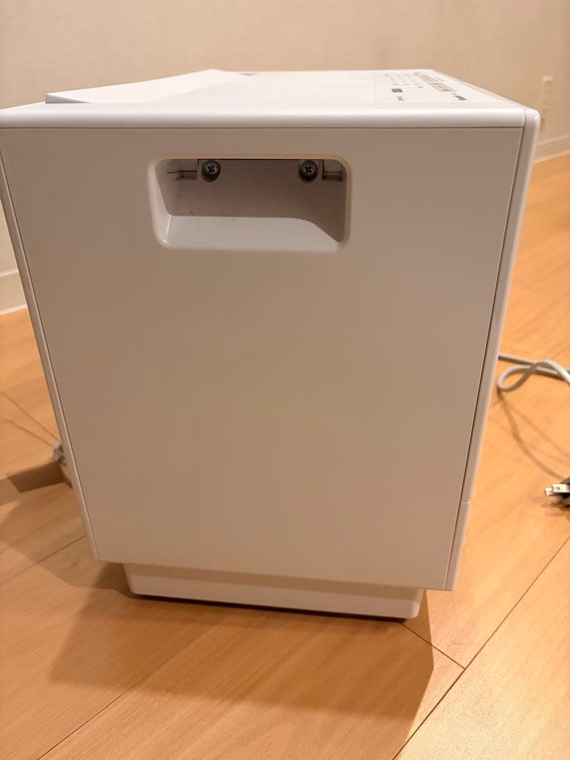 パナソニック 衣類乾燥除湿機ハイブリッド式 16畳 23年製F-YHTX90-W