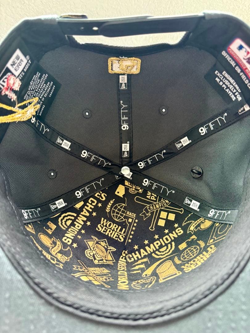 ドジャース　2025 ワールドシリーズ　優勝キャップ 山本由伸サイン刺繍付き