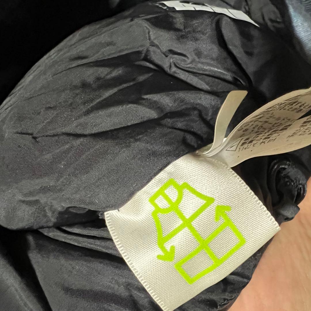 ノースフェイス　正規品　ダウン　キッズ　お洒落