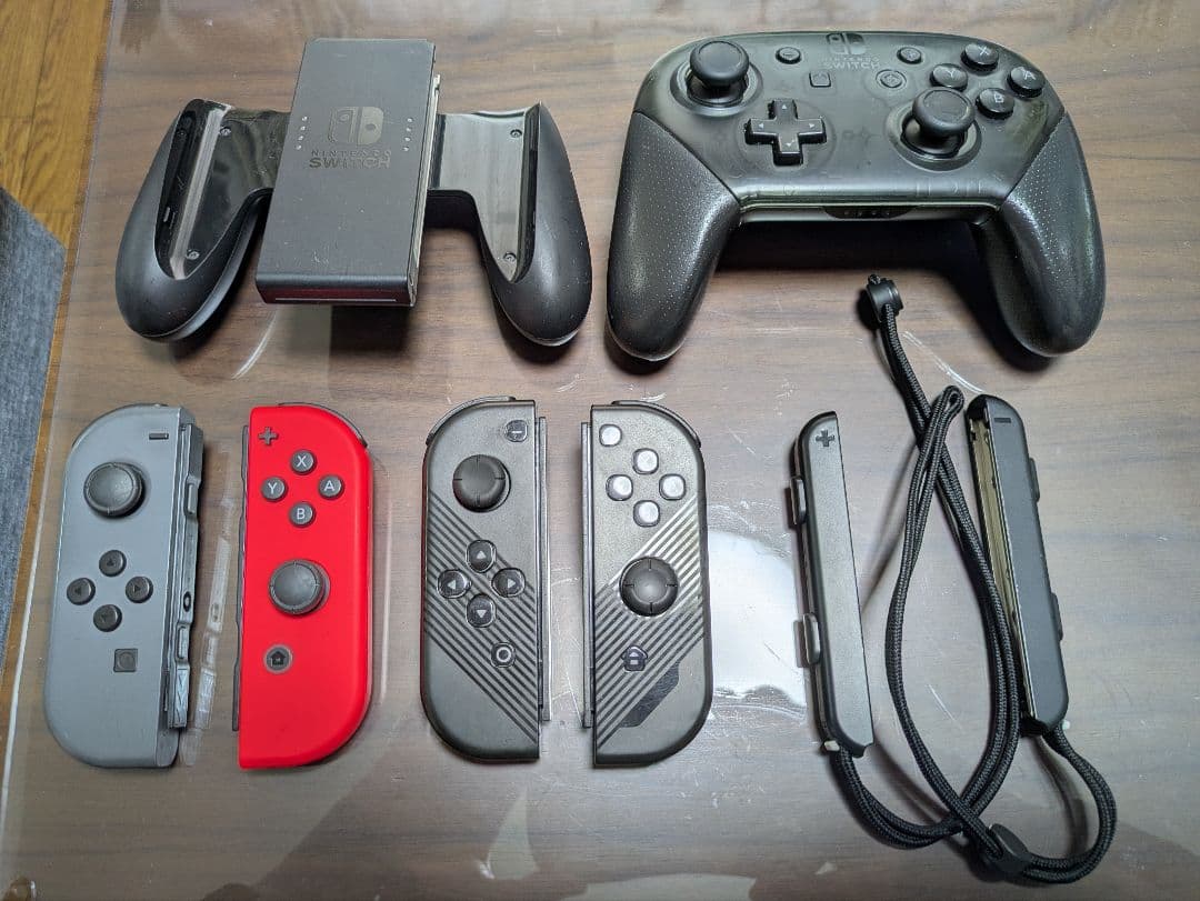 Nintendo Switch 本体 　プロコン等付属品多数有り　中古品