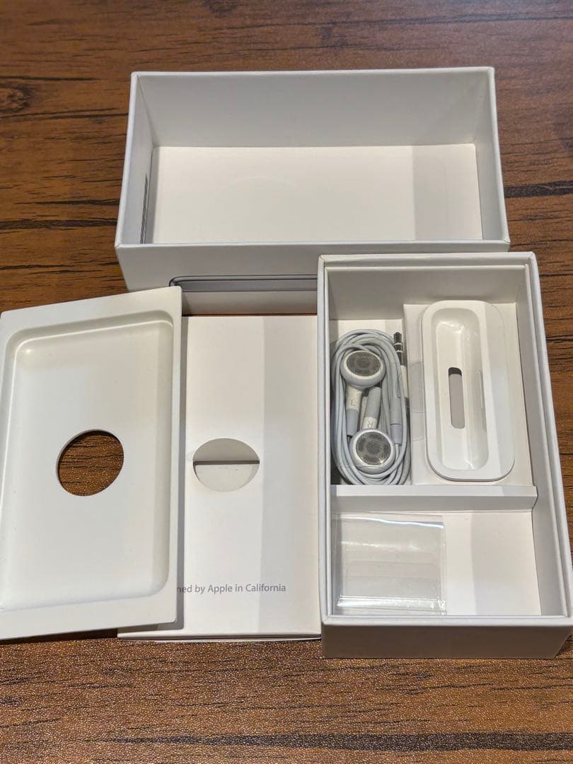 iPod Classic 160GB シルバー【美品・箱付】