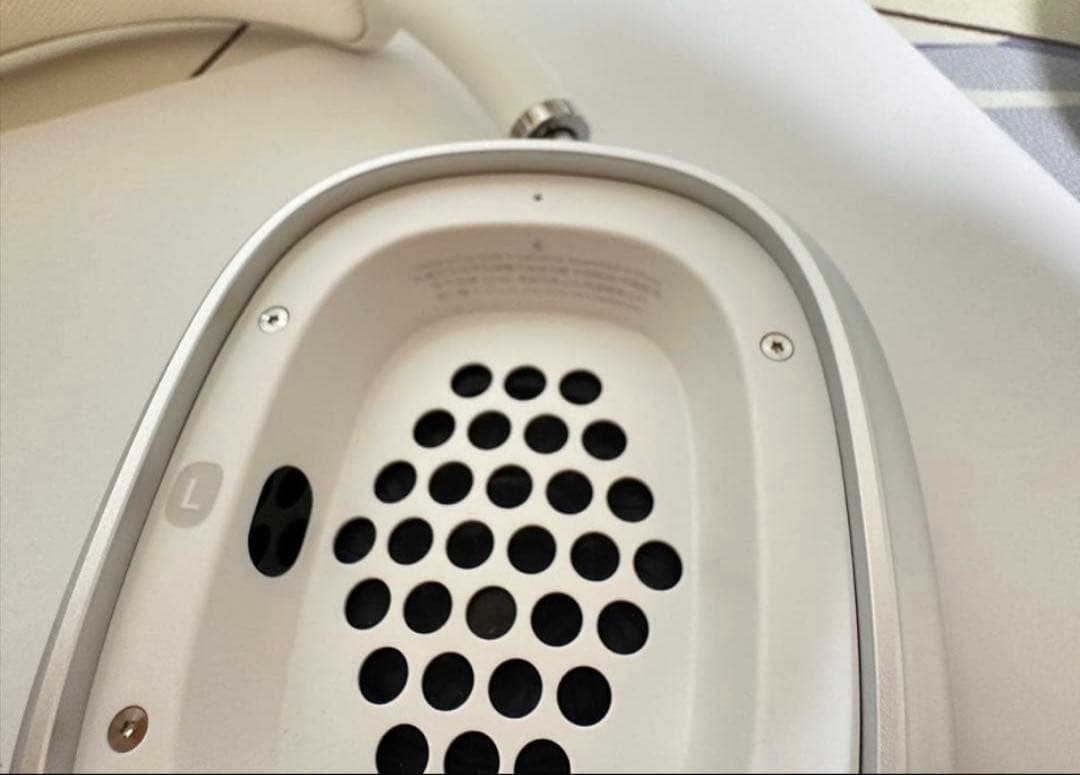 AirPods Pro Max（第1世代・シルバー）