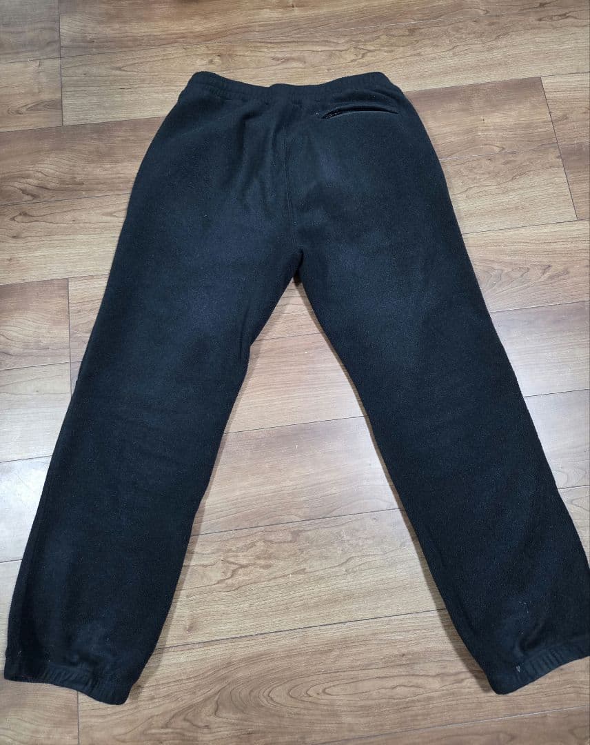 Supreme ブラック フリースパンツ　Mサイズ