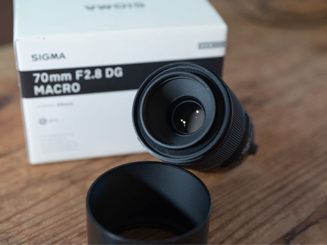 中古　SIGMA 70mm F2.8 DG MACRO レンズ
