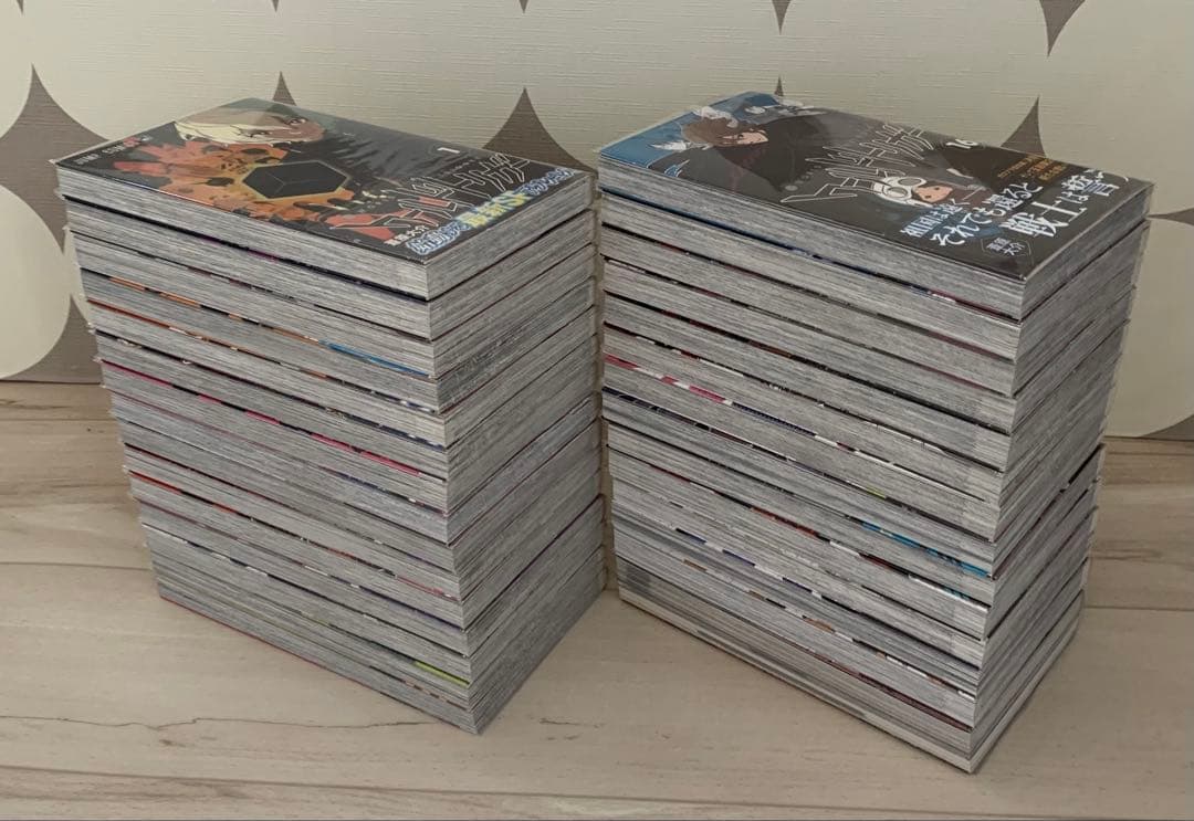 希少★全巻初版★ワールドトリガー 1巻〜28巻 データブック 特典あり