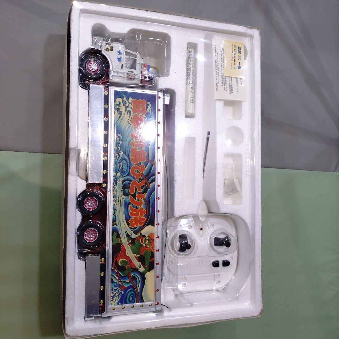 BANDAI 1/32 RCトラック　トラック野郎　突撃一番星