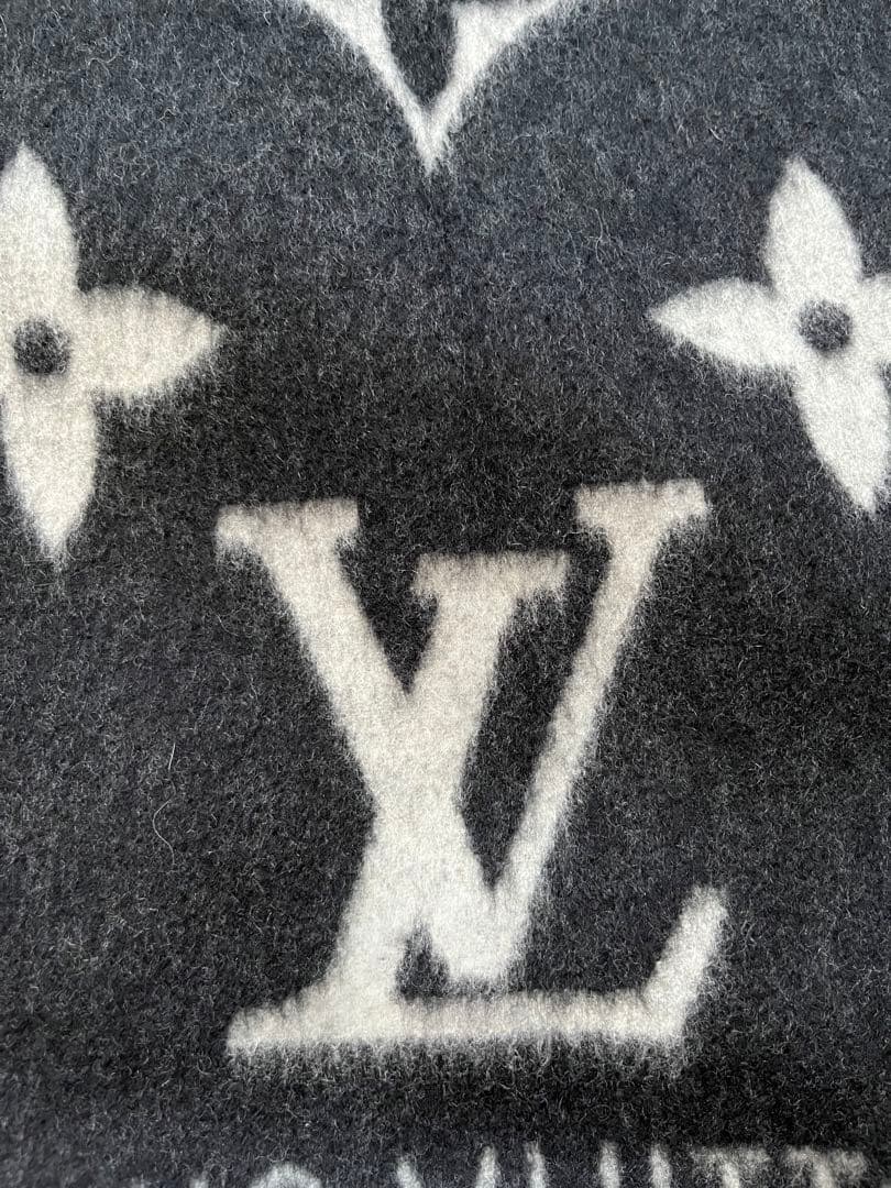 LOUIS VUITTON ヴィトン 大判ストール