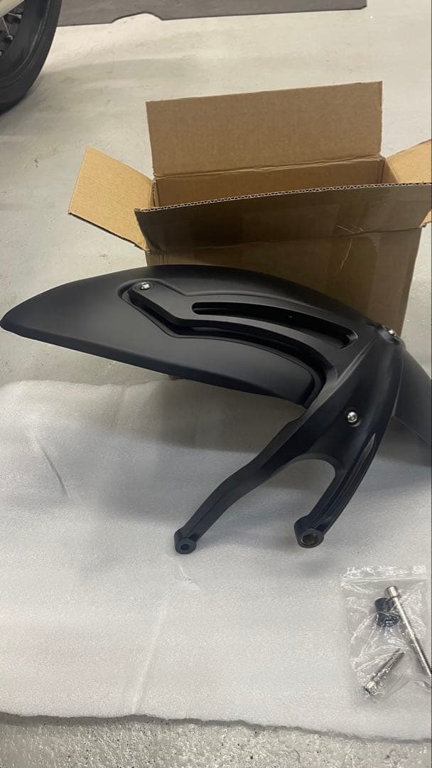  r12ninet リアフェンダー