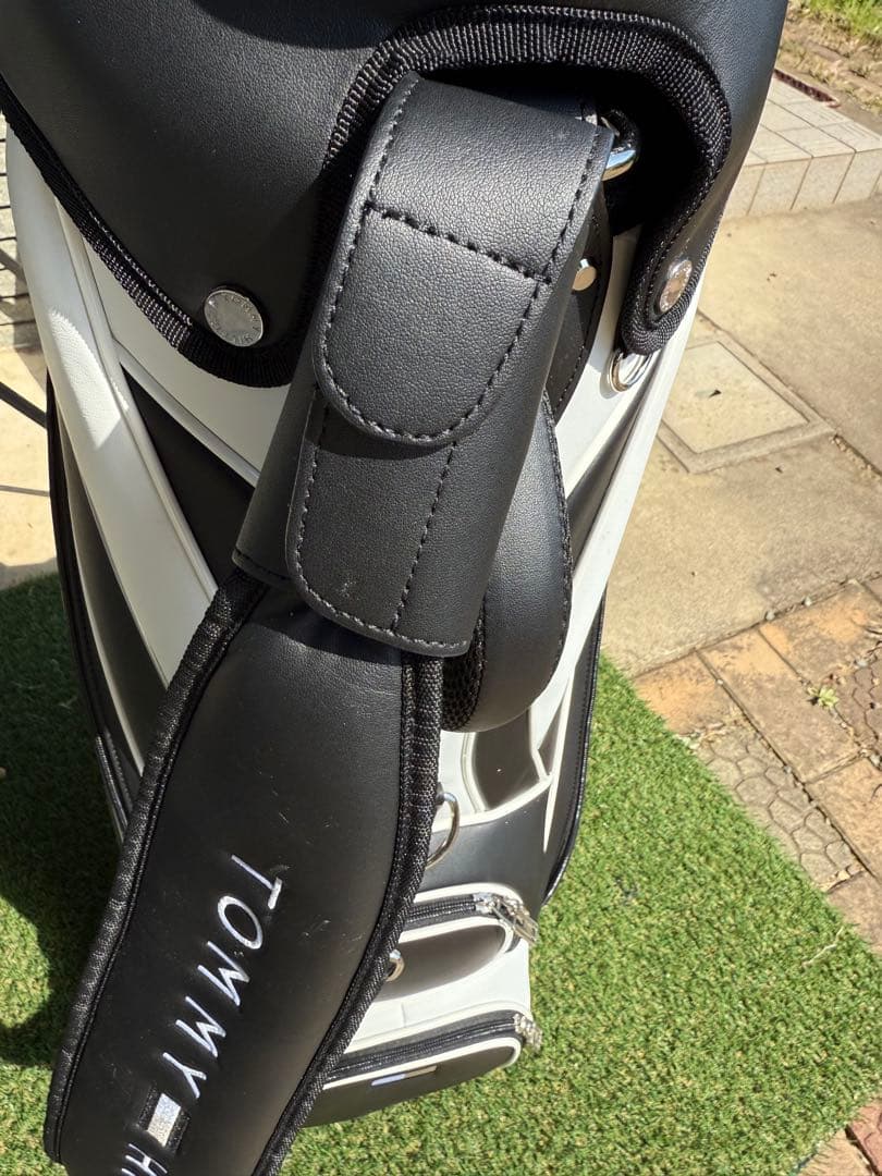 中古 美品 24年モデル トミーヒルフィガー キャディバッグ