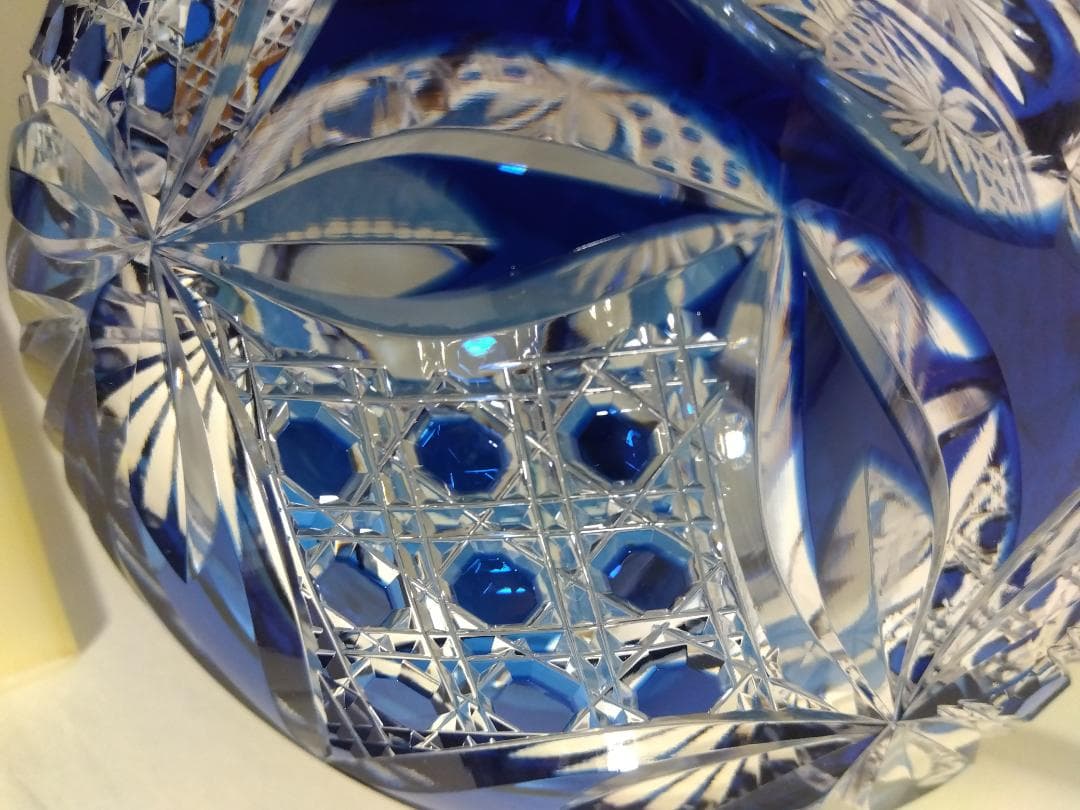 カガミクリスタル　江戸切子　花瓶　青　木村秋男