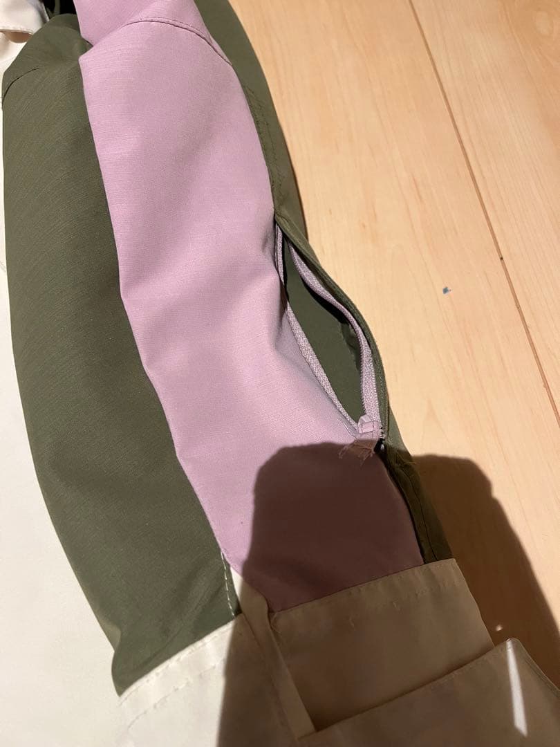 【特別値引】ROXY スノーボーウェア上下セット レディースSサイズ