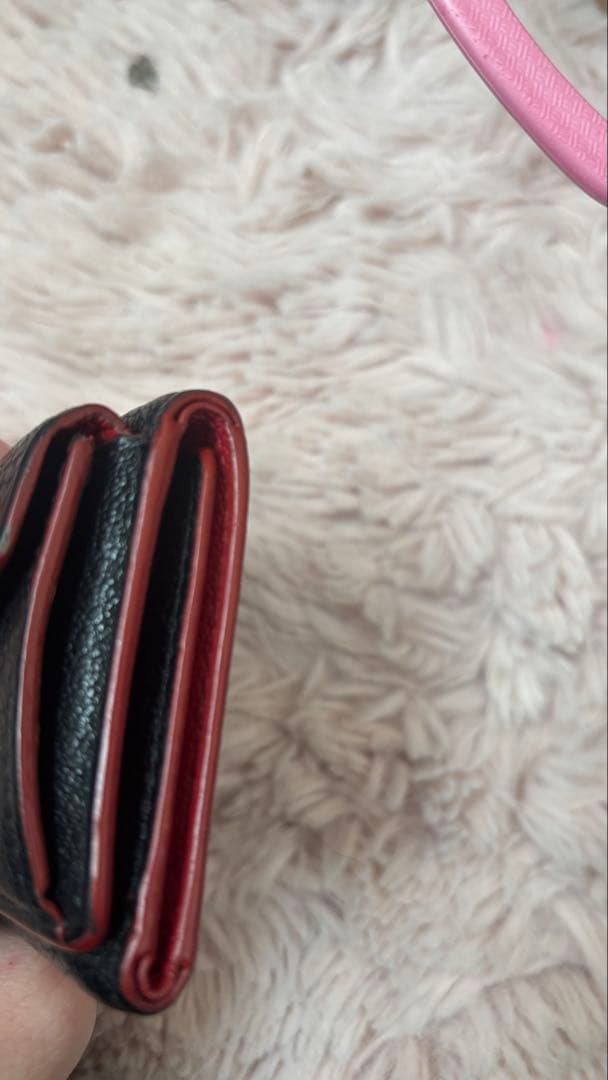 MIU MIU 三つ折り財布 黒