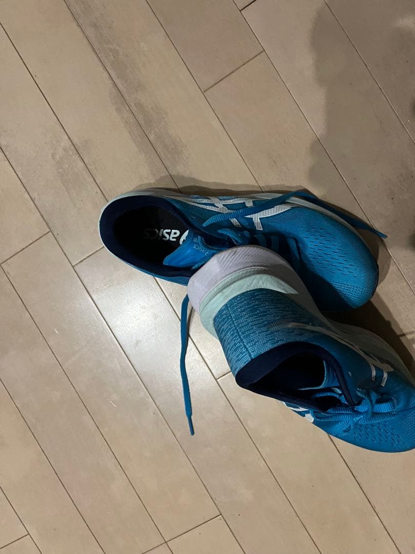 ASICS アシックス　マジックスピード4