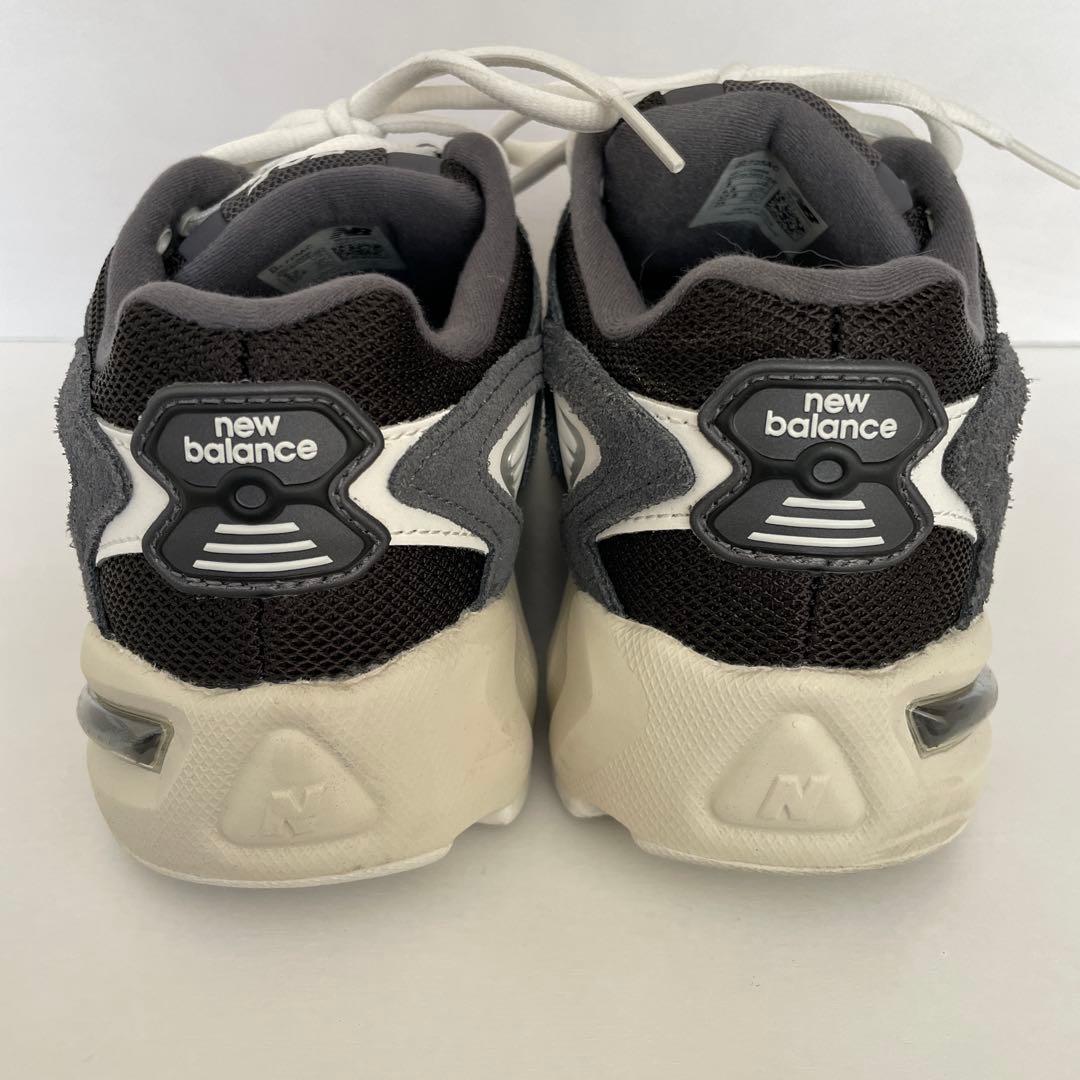 New Balance ML725 ブラック 23