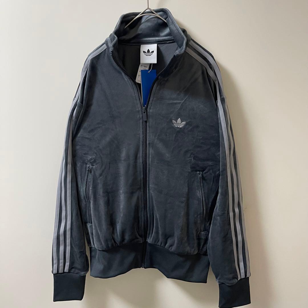 新品XS】当日発送アディダス　ファイヤーバード ベロアトラックトップ グレー