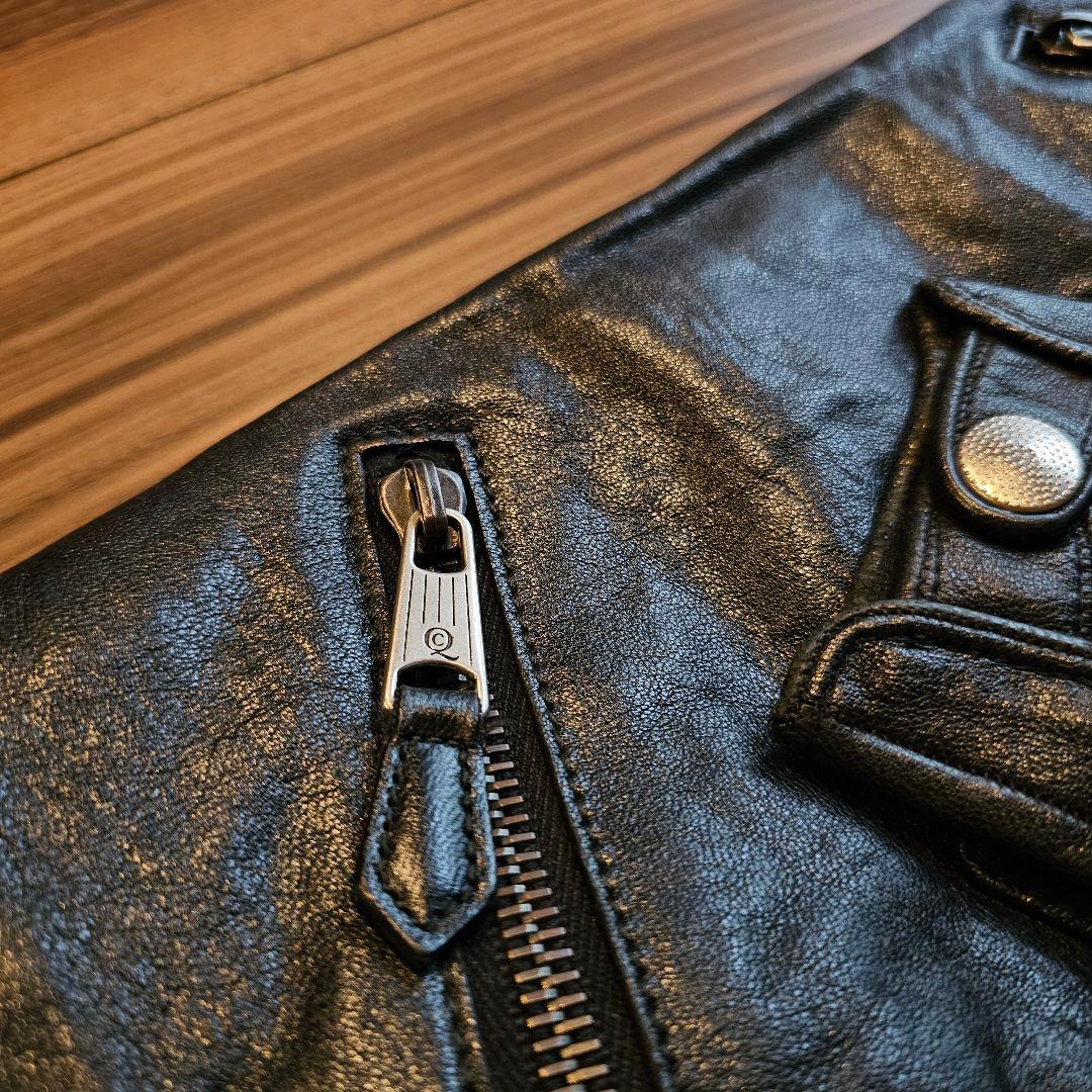 ALEXANDER McQUEEN レザーライダースクラッチバッグ