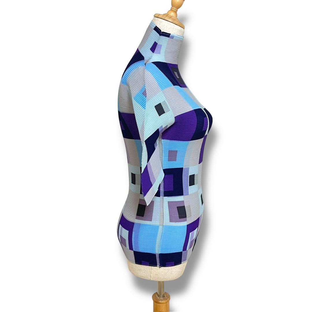 ISSEY MIYAKE ME 幾何学模様 ハイネック半袖 ワッフルプリーツ F