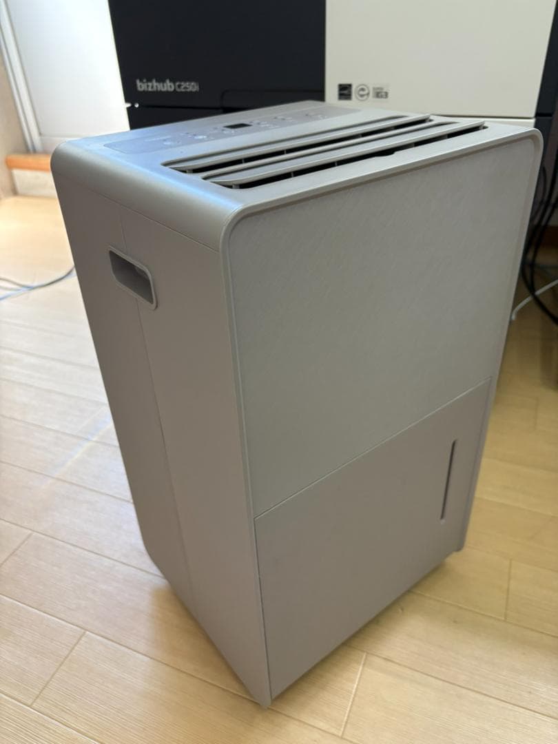 山善 YAMAZEN YKDC-H60 衣類乾燥除湿機 2024年製