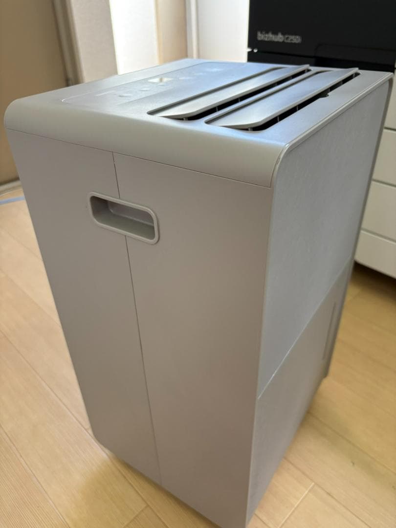 山善 YAMAZEN YKDC-H60 衣類乾燥除湿機 2024年製