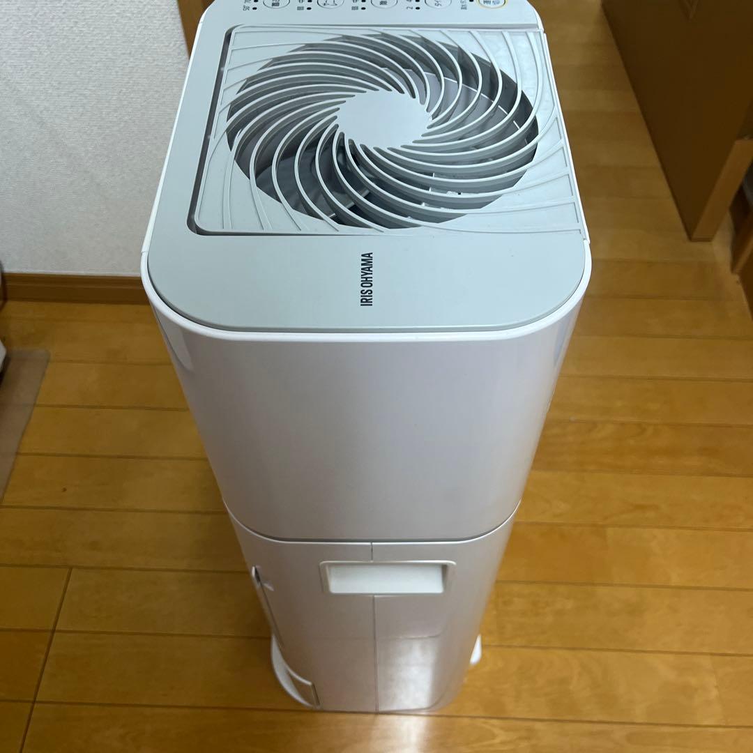 アイリスオーヤマの除湿機「IJD-I50-WH（ホワイト）」