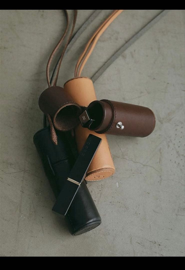 【最初値下げ】エトレ タンドレザーリップケース新品ブラウン