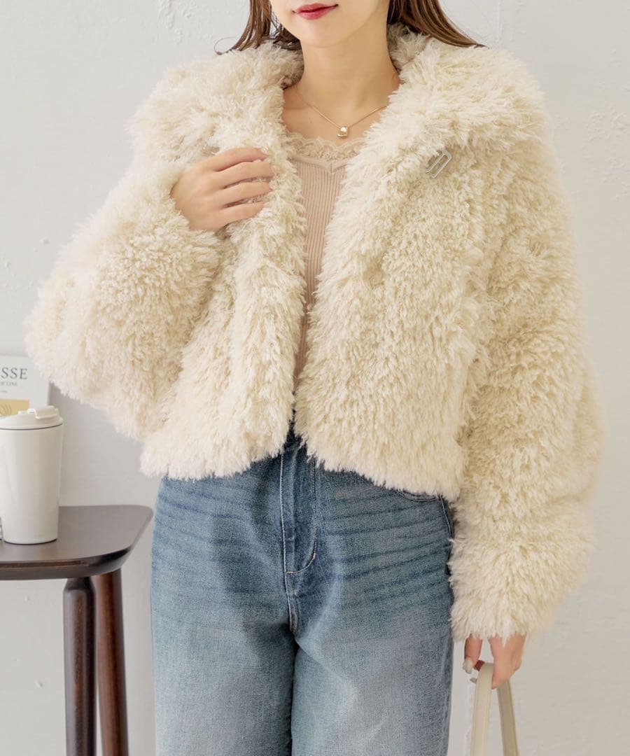 新品タグ付 完売品 チコ Chico プードルコート アイボリー ファーコート