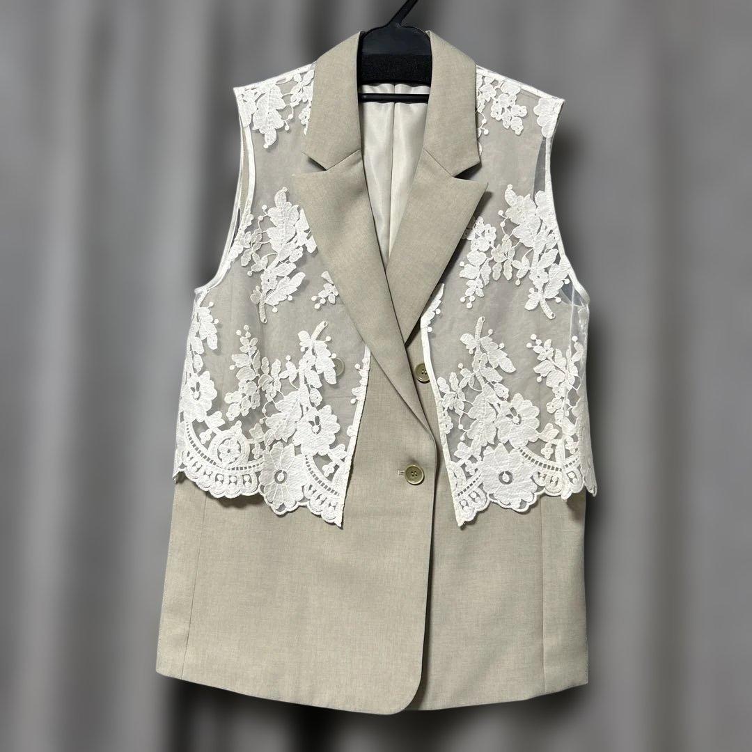 エイミーロウ　レースレイヤード ダブルボタンジレ　Eimee Law