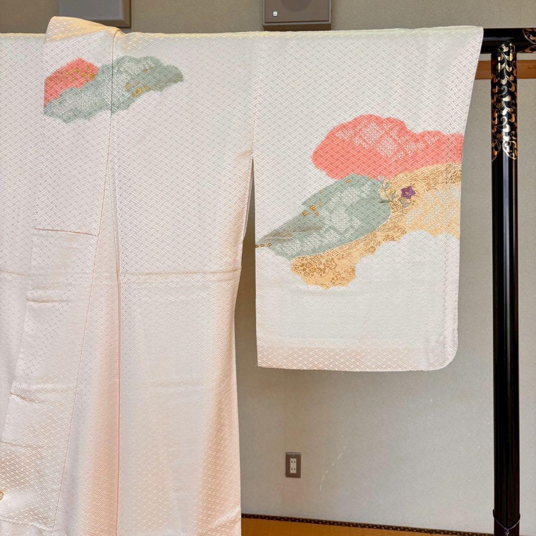 C- 1122▲正絹　付け下げ訪問着　襦袢付き　絞りと刺繍