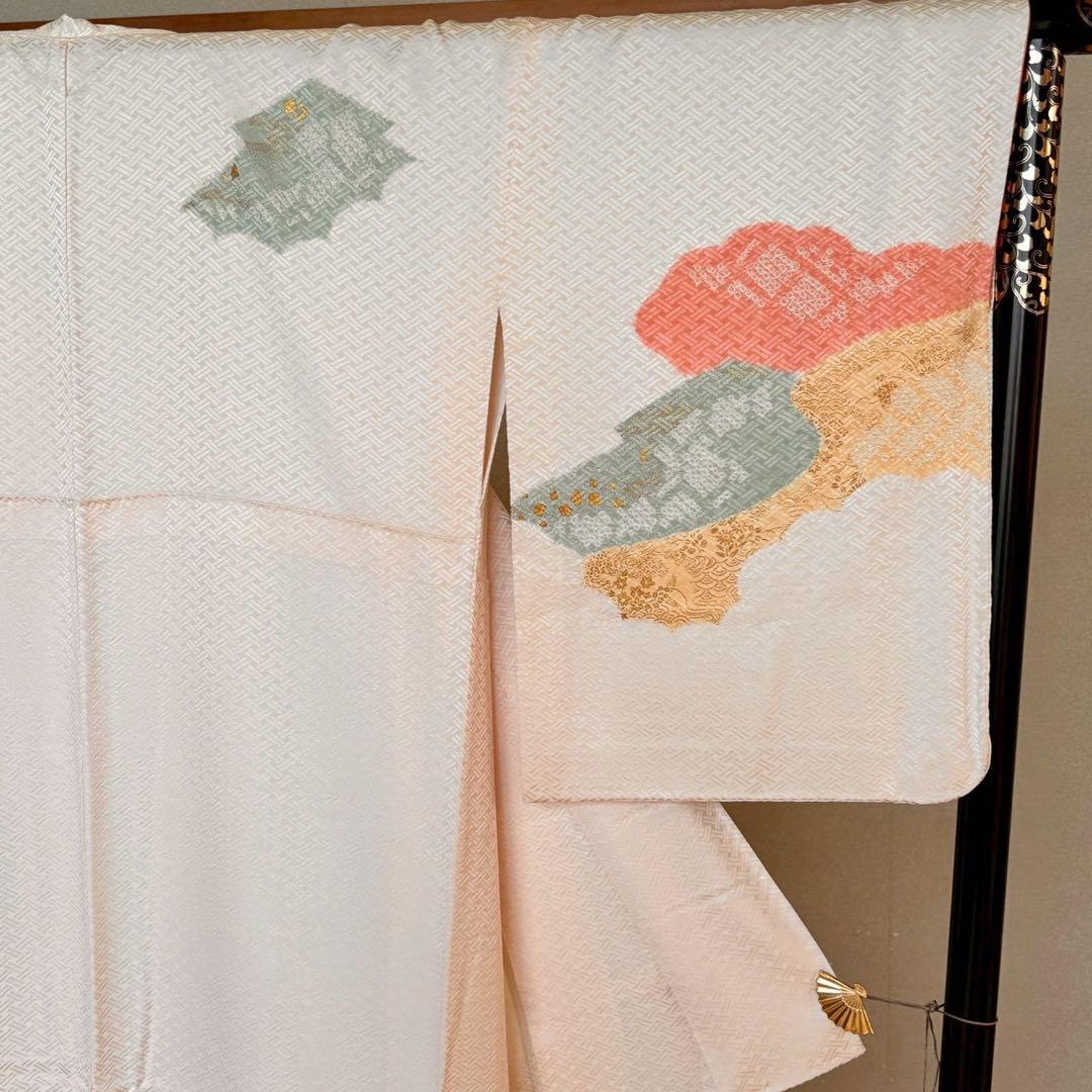 C- 1122▲正絹　付け下げ訪問着　襦袢付き　絞りと刺繍