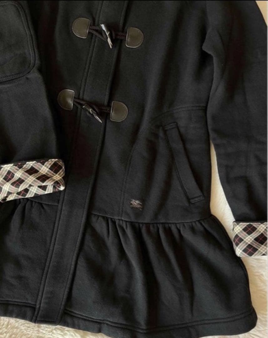 バーバリーブルーレーベル　黒　ダッフル　パーカー　綿　スウェット　ノバチェック